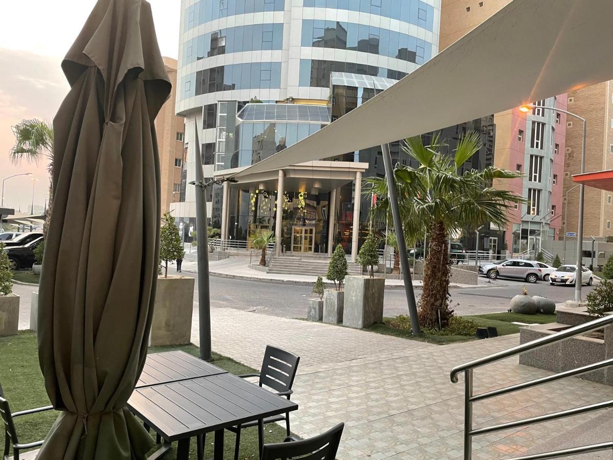 Wahaj Boulevard Hotel Apartmentوهج بوليفارد للشقق الفندقية Kuwait City Exterior photo